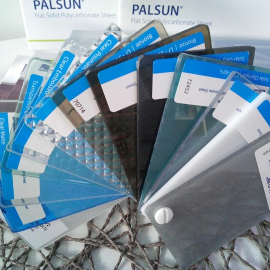 Tấm nhựa Polycacbonat